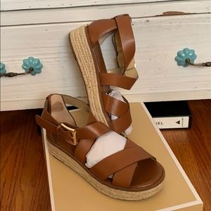 BNIB Michael Kors Darby Sandal